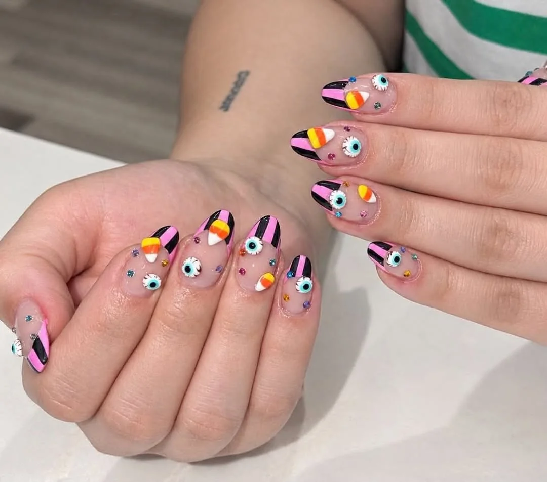 Silver Candy Corn Nail Design Silver Candy Corn nail design idea