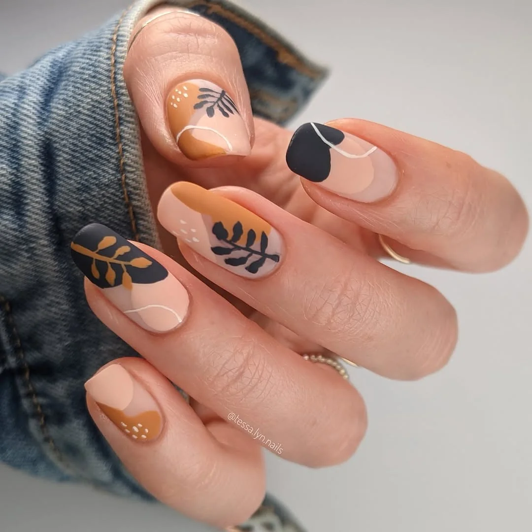 Hand Painted Leaf Nail Design Hand Painted Leaf nail design: orange leaf autumn nude