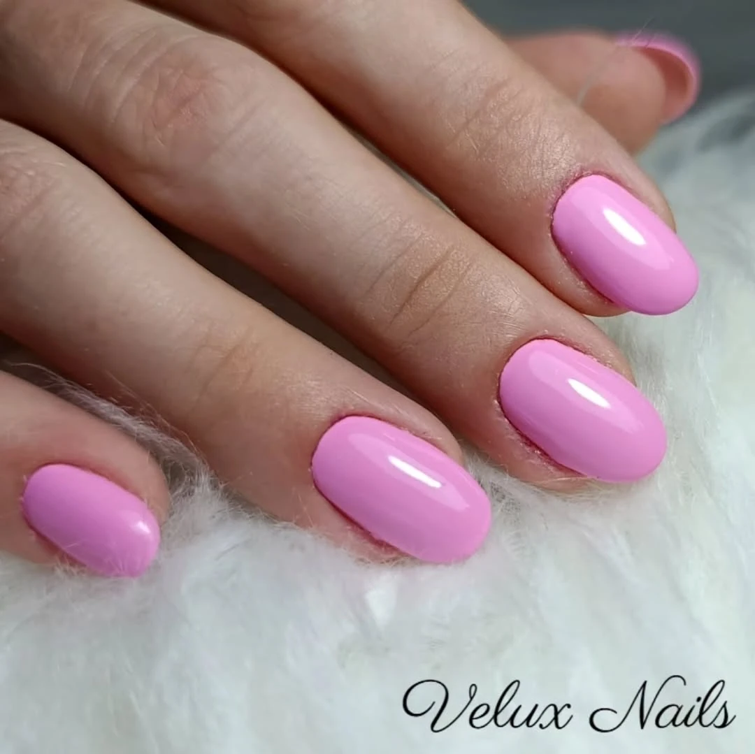 Barbie Pink Short Nail Design Barbie Pink Short nail design idea