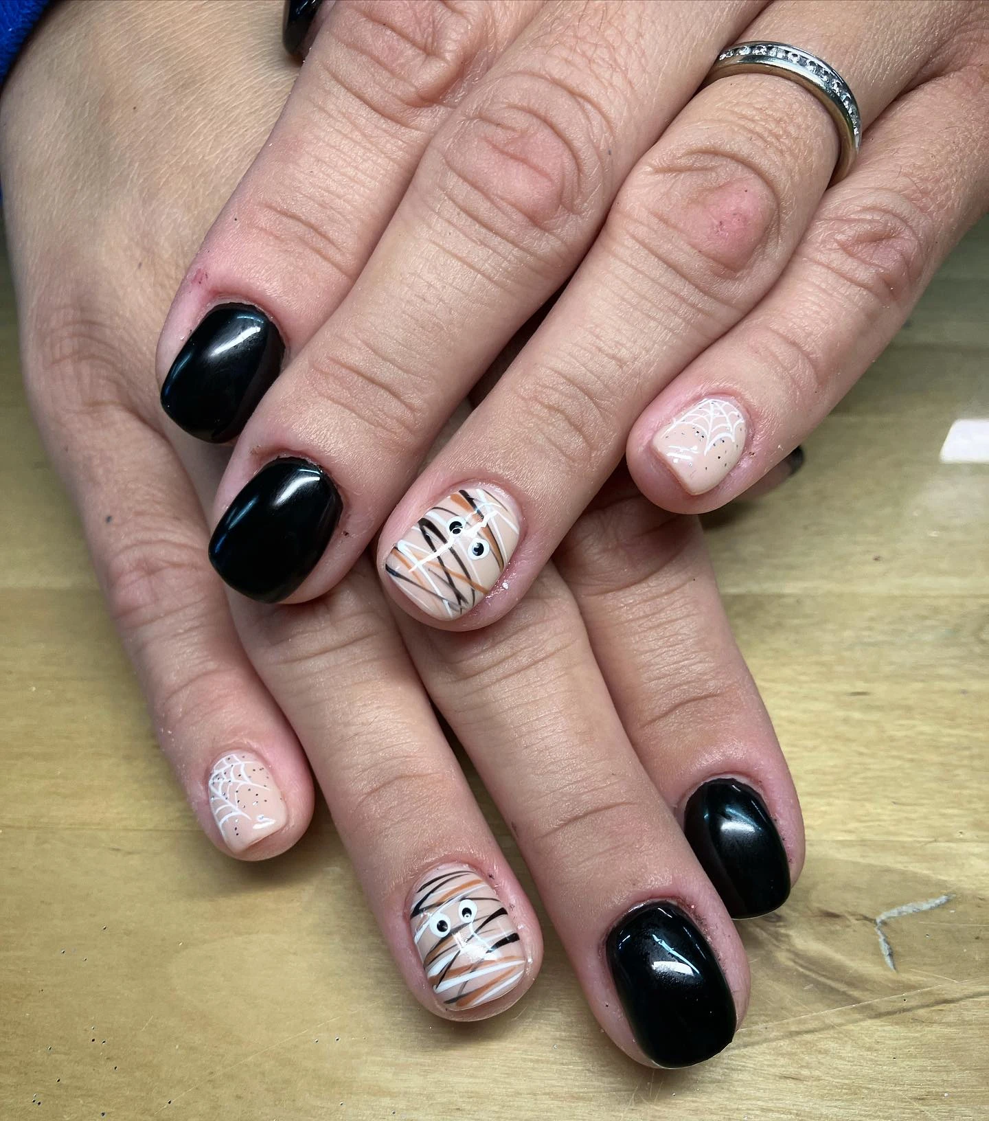 Almond Mummy Nails